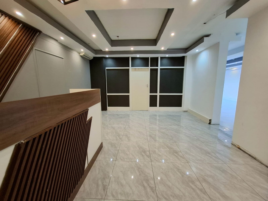 Commercial Property for Sale in Oakdale Western Cape